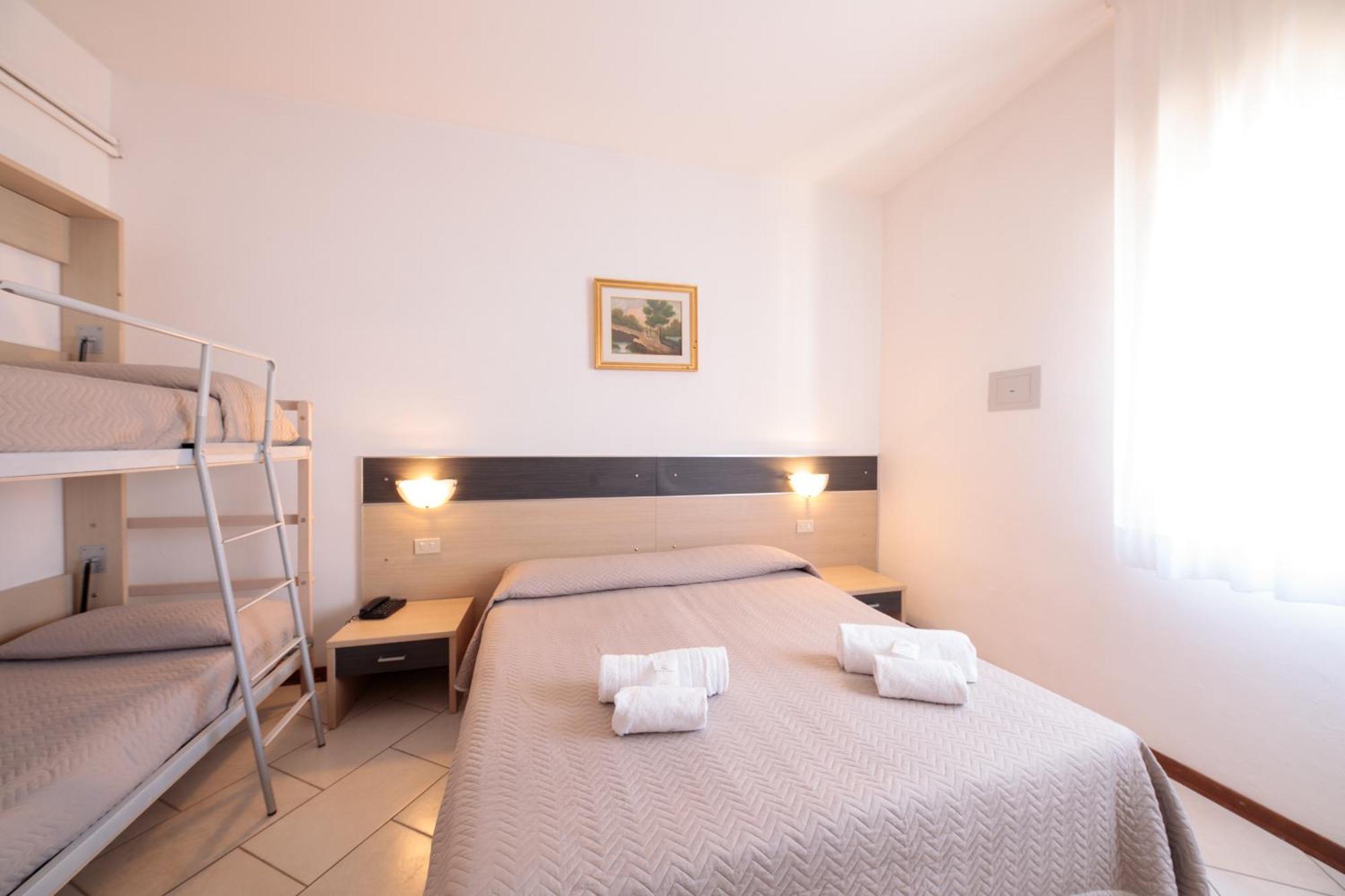 Hotel Madison Lido di Jesolo Ngoại thất bức ảnh