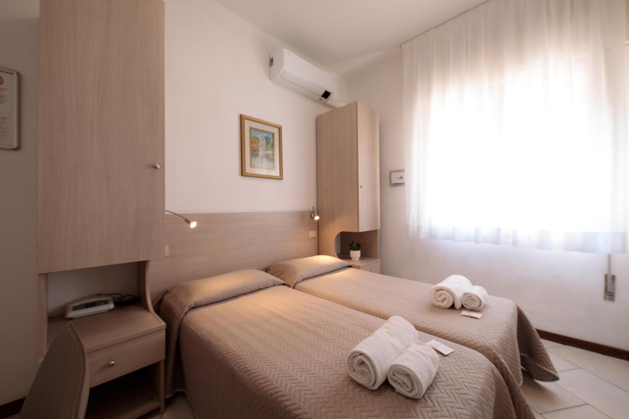 Hotel Madison Lido di Jesolo Ngoại thất bức ảnh
