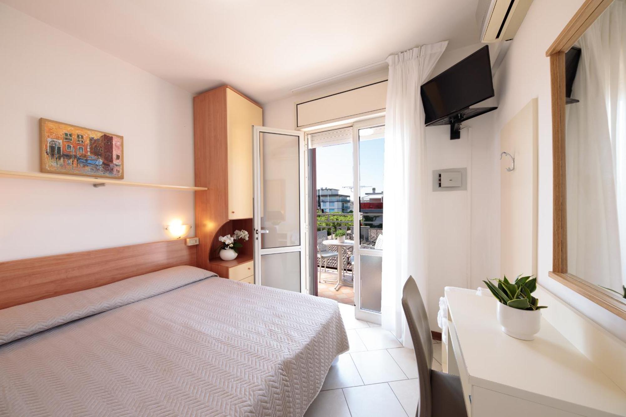 Hotel Madison Lido di Jesolo Ngoại thất bức ảnh