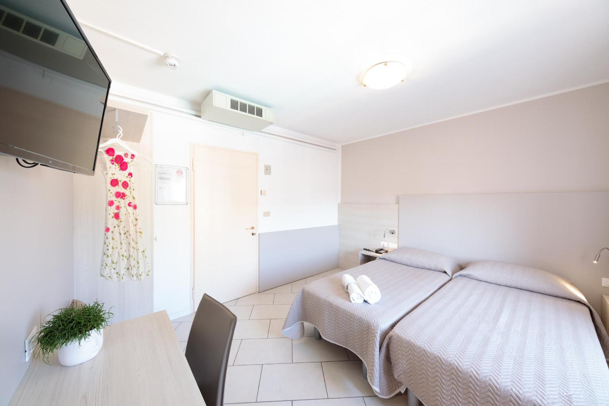 Hotel Madison Lido di Jesolo Ngoại thất bức ảnh