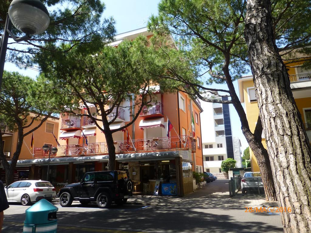 Hotel Madison Lido di Jesolo Ngoại thất bức ảnh