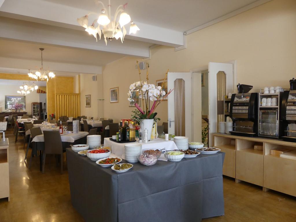 Hotel Madison Lido di Jesolo Ngoại thất bức ảnh