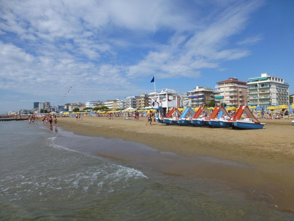 Hotel Madison Lido di Jesolo Ngoại thất bức ảnh